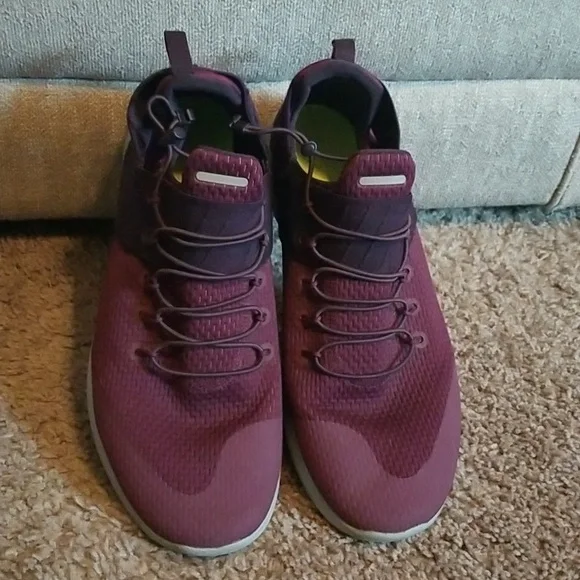 Nike Free - Picture 2 of 5